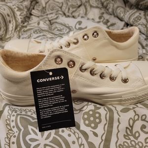 Converse size 11 women